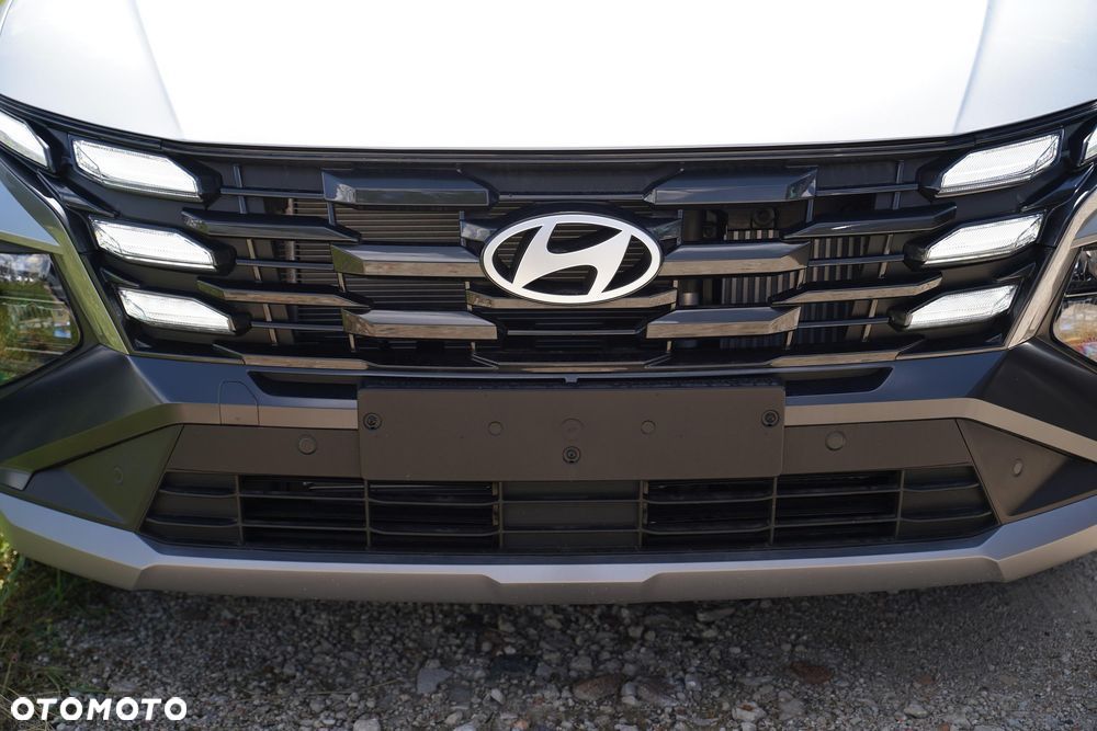 Hyundai Tucson 1.6 T-GDi HEV Modern 2WD - 29