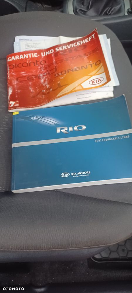 Kia Rio 1.4 Spirit - 11
