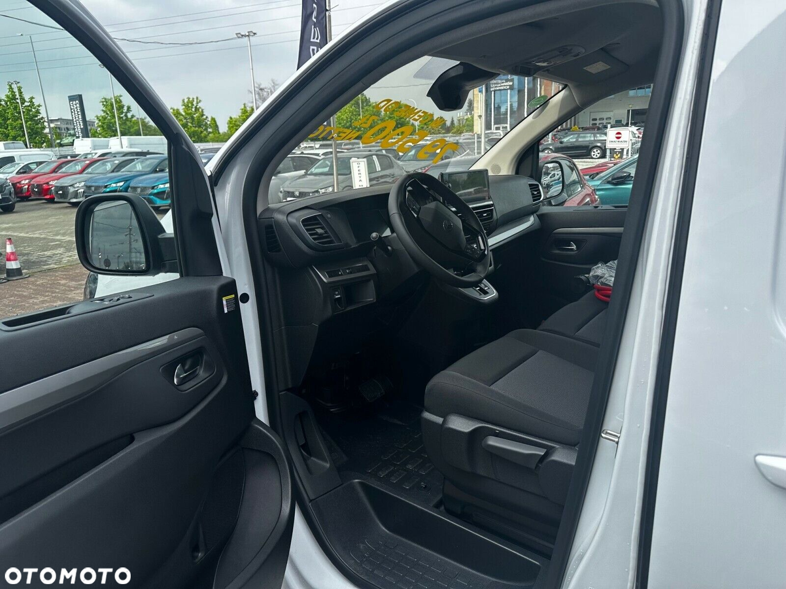 Citroën e-jumpy BASE - 8