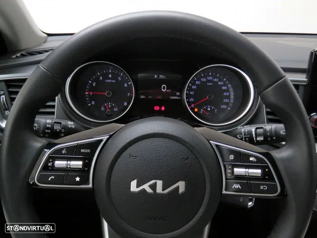 Kia XCeed 1.0 T-GDI Drive - 11