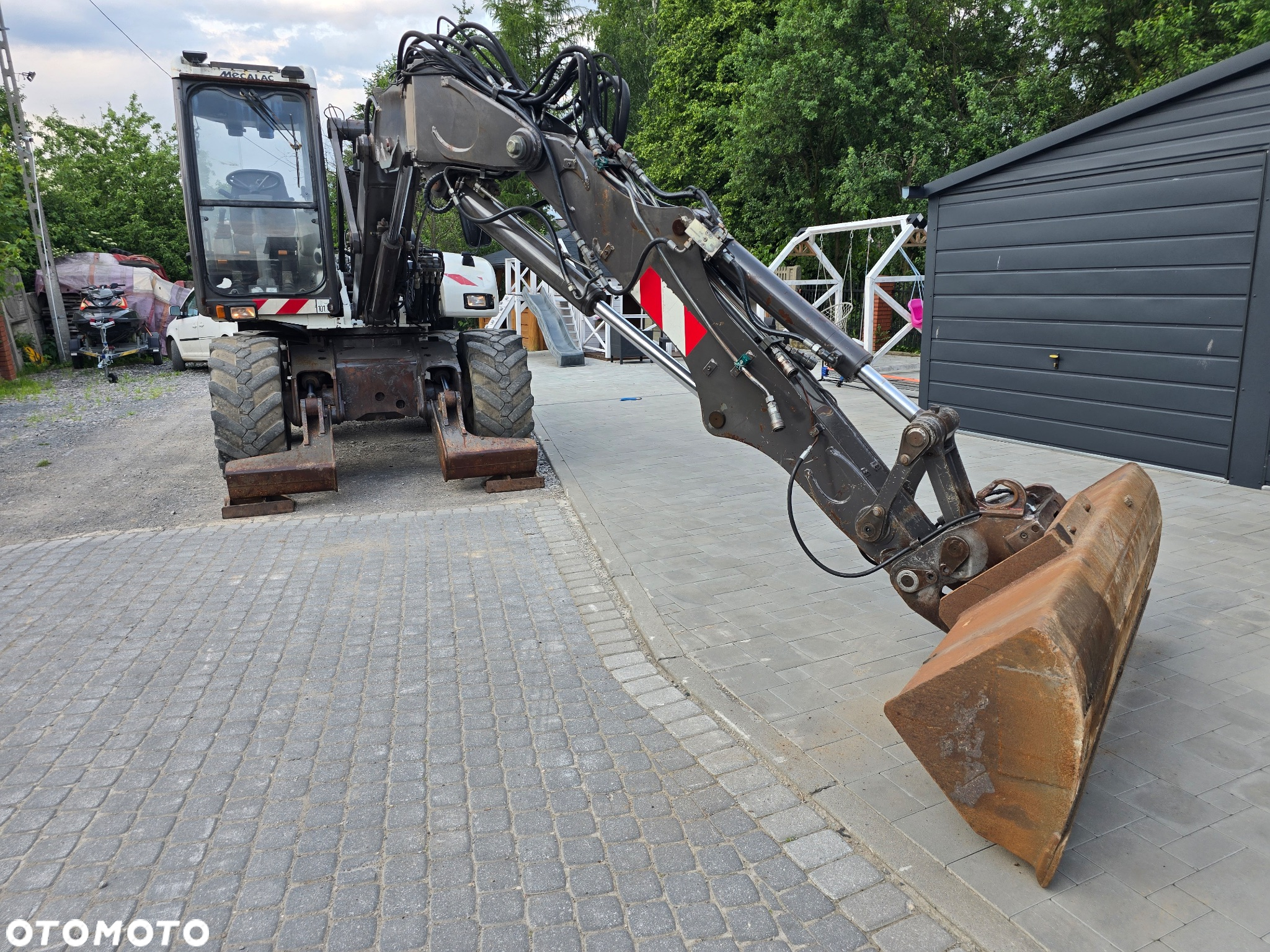 Mecalac 12 MXT - 16
