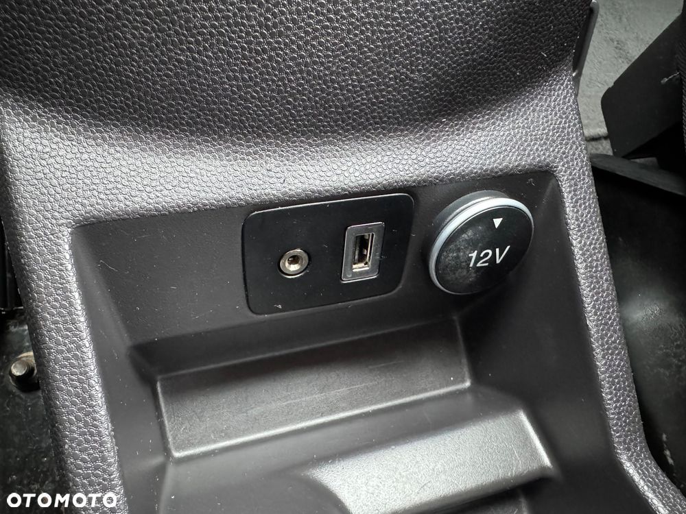 Ford EcoSport 1.0 EcoBoost TITANIUM - 17