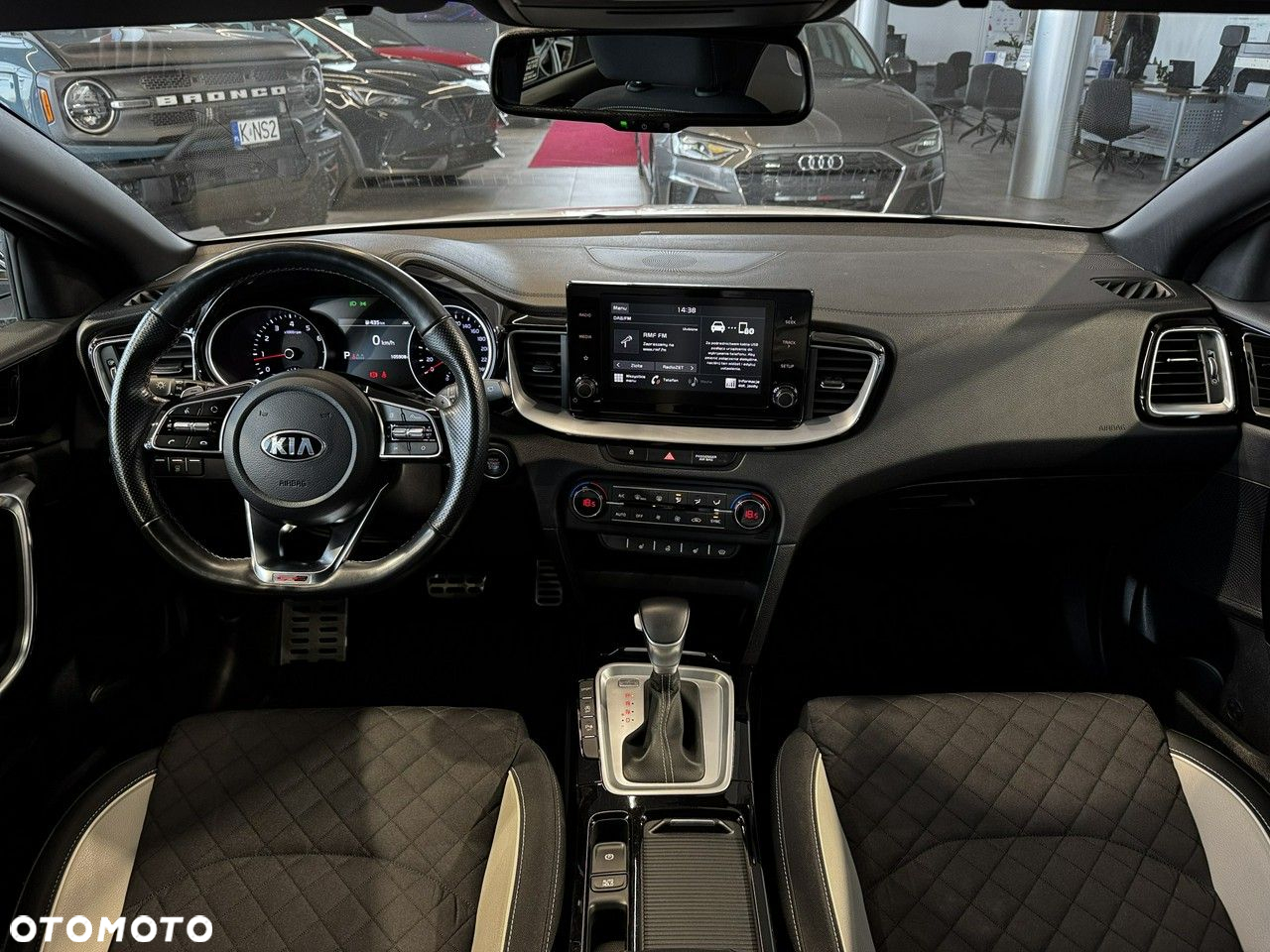 Kia ProCeed - 19