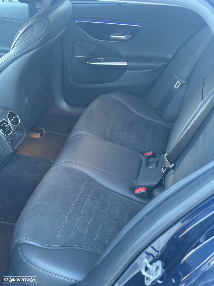 Mercedes-Benz C 300 e AMG Line - 24