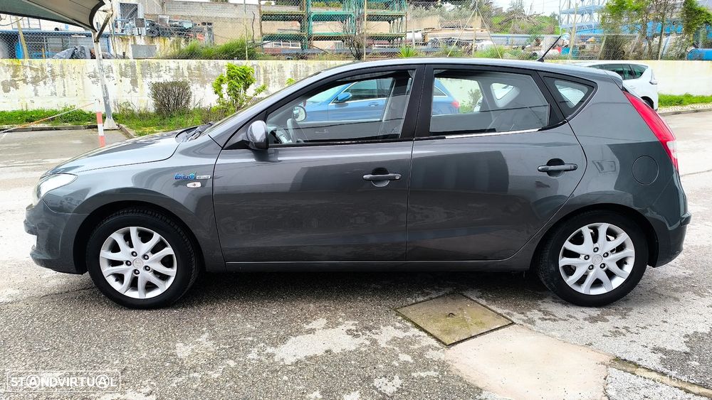Hyundai i30 1.4 CVVT Blue Comfort - 30