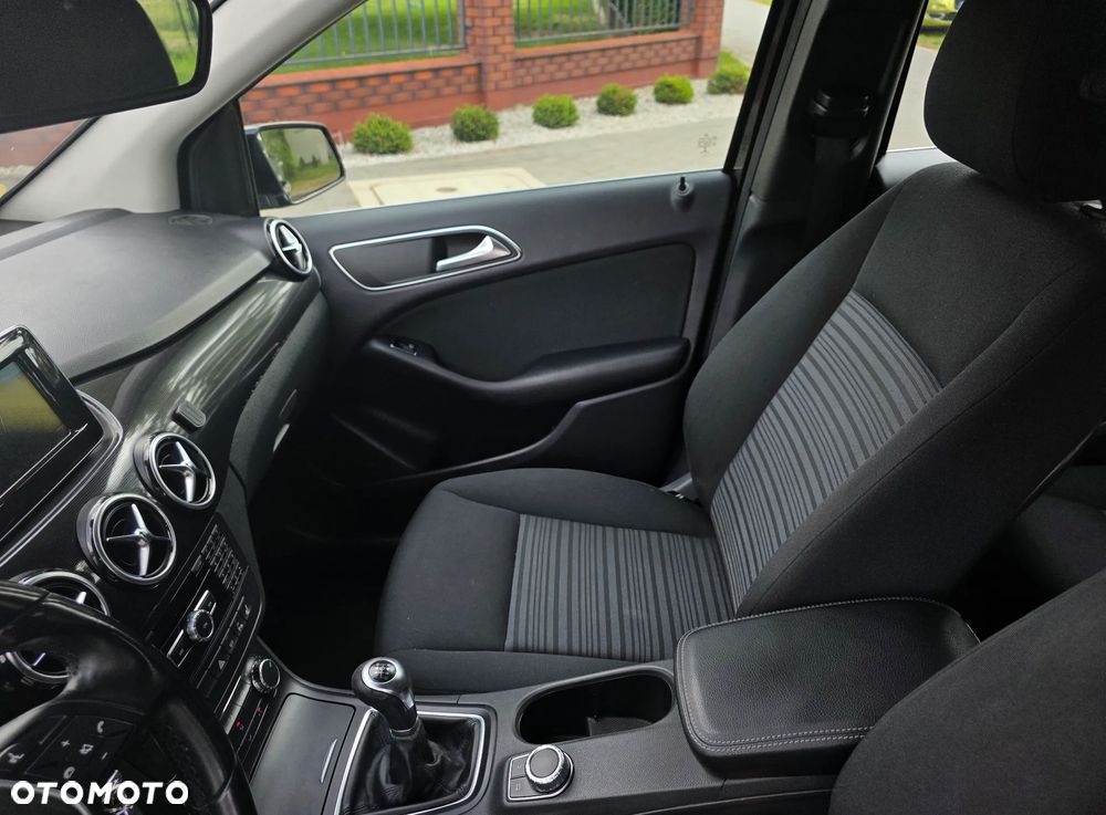 Mercedes-Benz Klasa B 180 CDI BlueEFFICIENCY Edition Style - 15