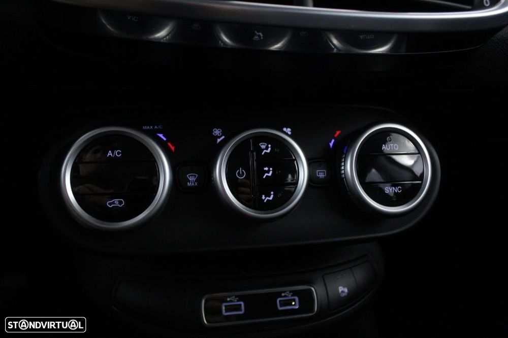 Fiat 500X 1.3 MJ City Cross - 29