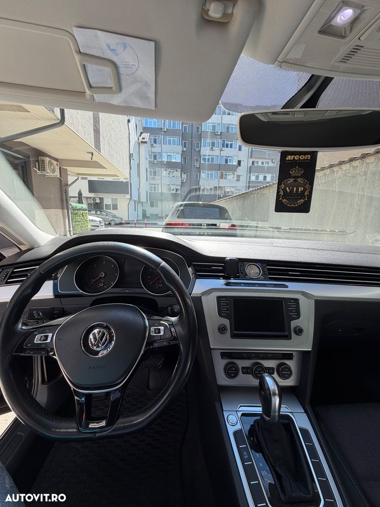 VOLKSWAGEN Passat 2015 — imagine 19