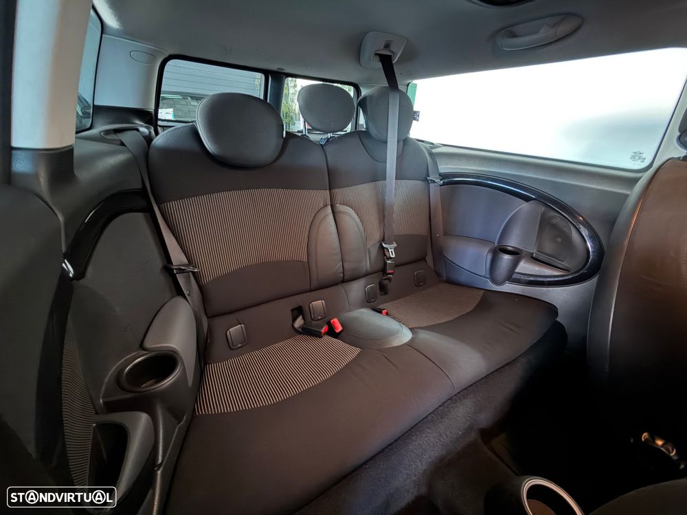 MINI Clubman Cooper D - 27