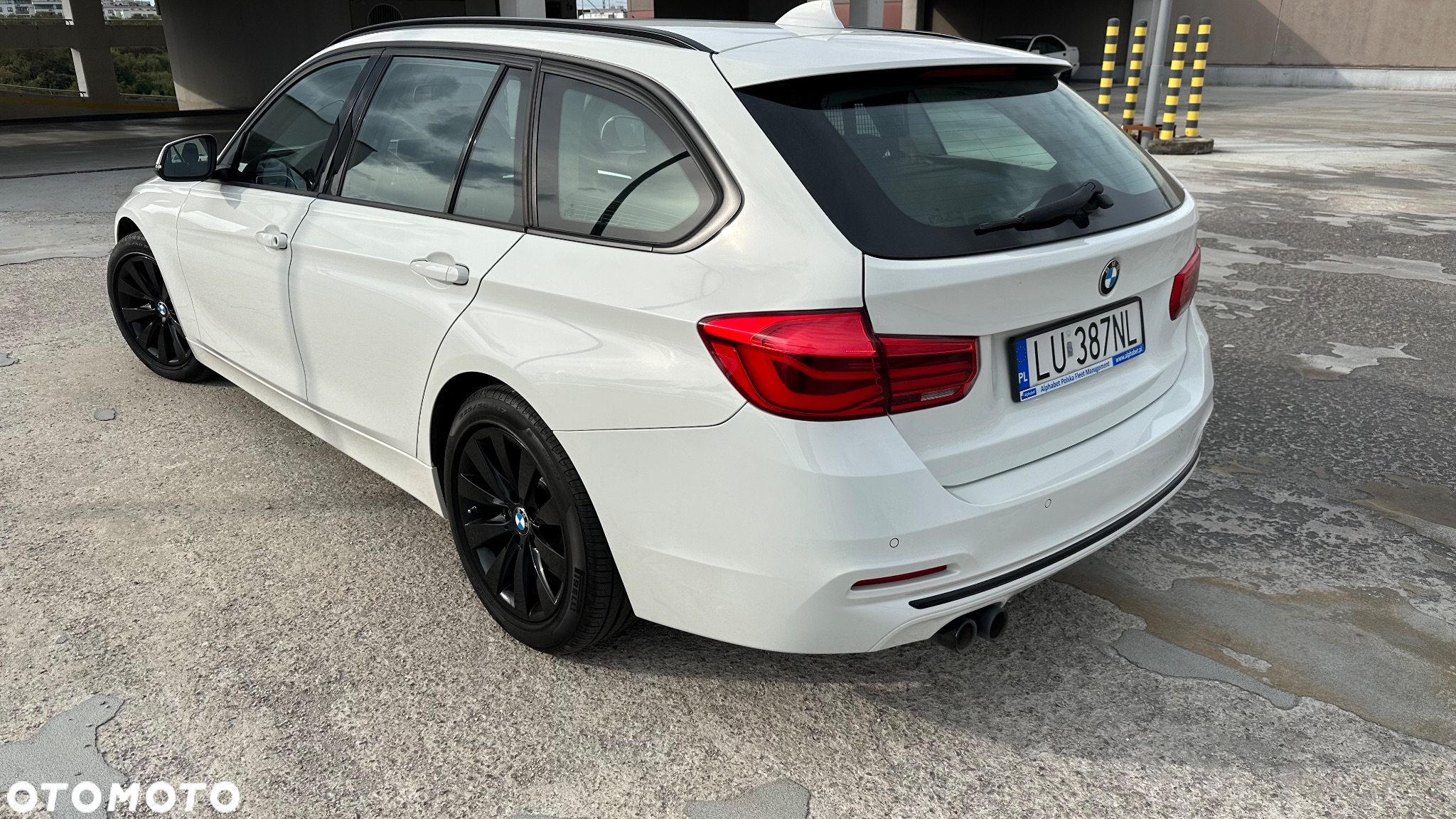 BMW Seria 3 330i xDrive Sport Line Shadow sport - 3