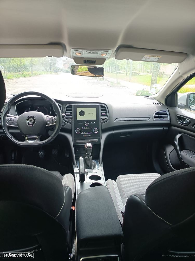 Renault Mégane 1.5 Blue dCi Zen - 13