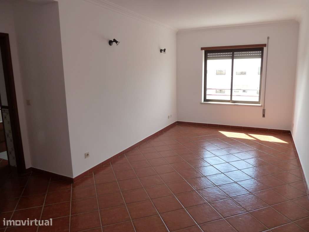 Apartamento T1 em Coimbra (Eiras) - Grande imagem: 5/14
