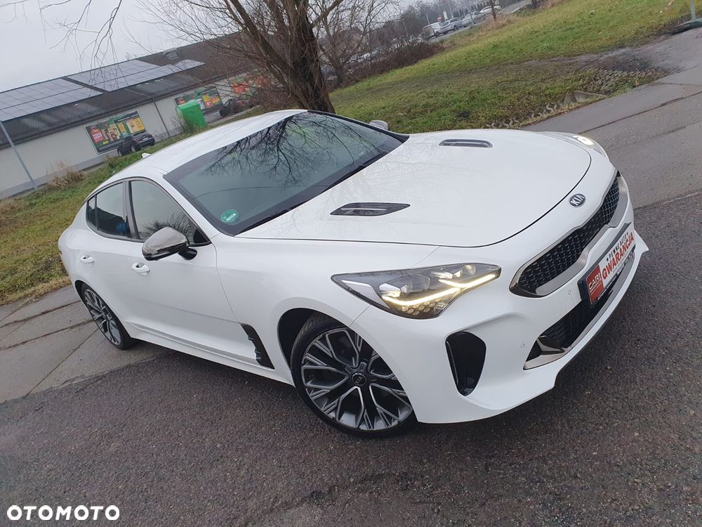 Kia Stinger 2.0 T-GDI GT Line - 30