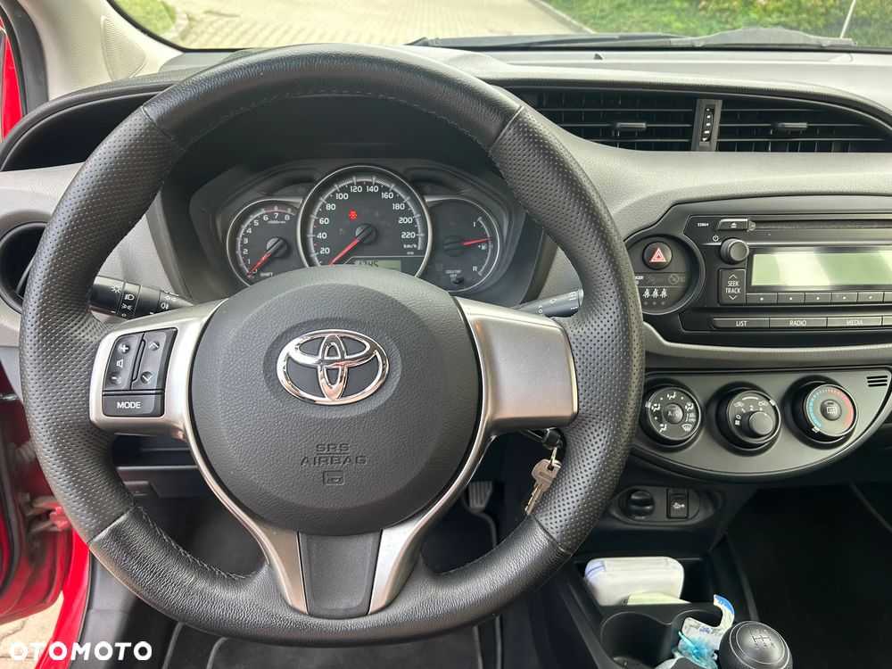 Toyota Yaris 1.0 Life EU6 - 8