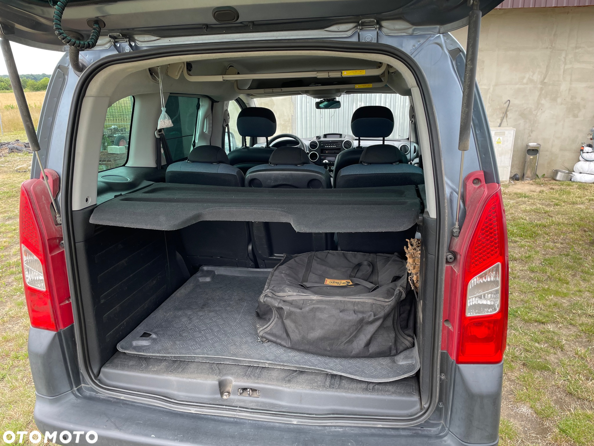 Citroën Berlingo II 1.6i Prestige - 9