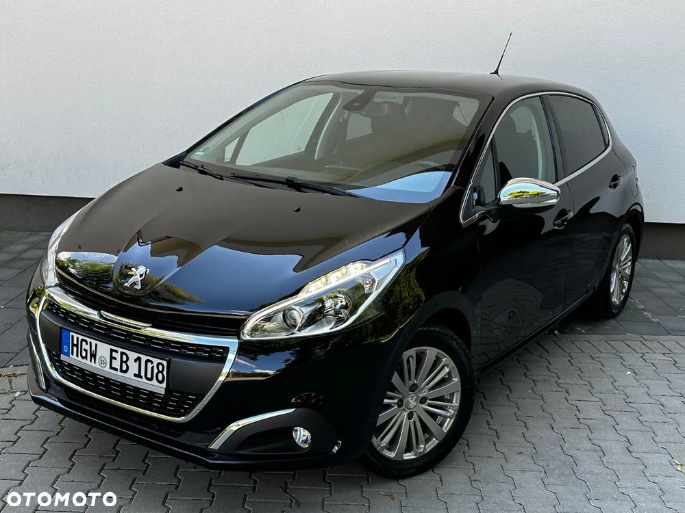 Peugeot 208 PureTech 110 Stop & Start Signature - 1