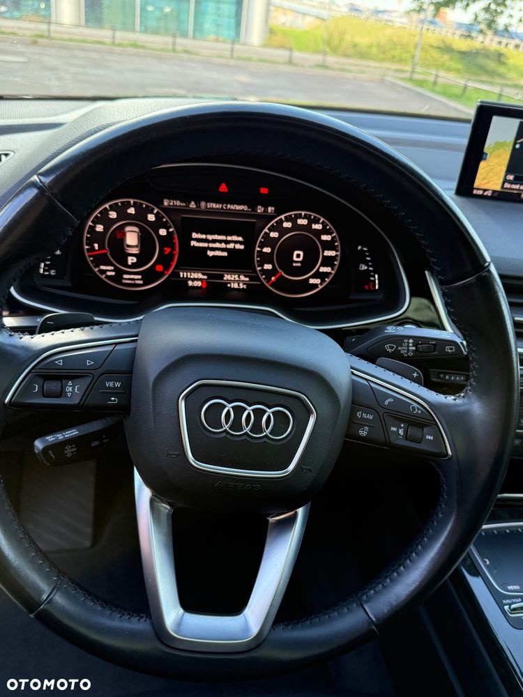 Audi Q7 - 11