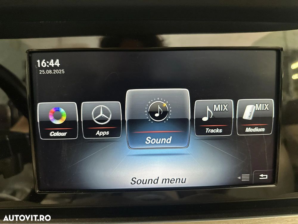 Mercedes-Benz E 220 d Cabrio - 21