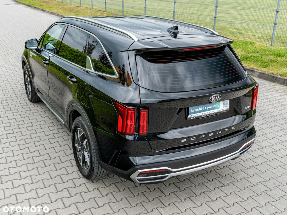 Kia Sorento 1.6 T-GDI HEV M - 12