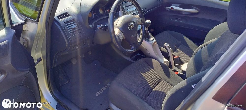 Toyota Auris 1.6 VVT-i Sol - 15