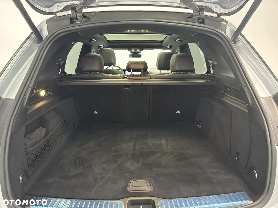 Mercedes-Benz GLE 300 d 4-Matic - 23