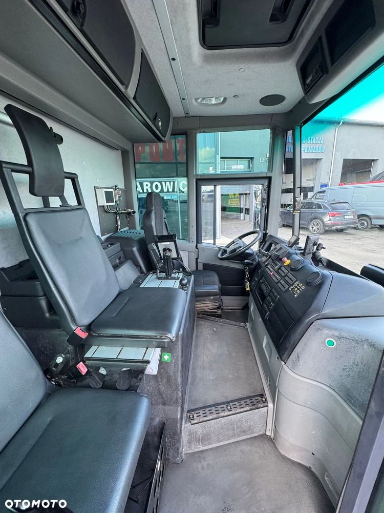 Mercedes-Benz Econic - 24