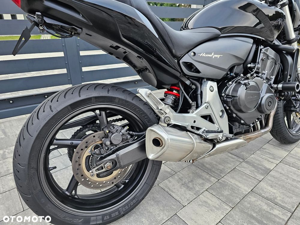 Honda Hornet - 12
