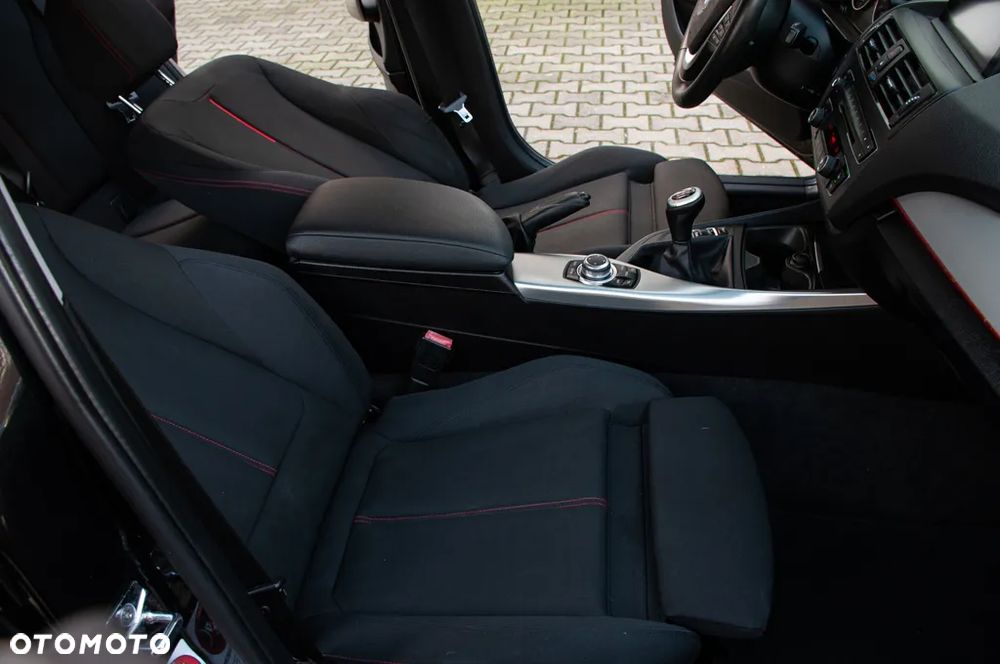 BMW Seria 1 118d DPF Edition Sport - 26