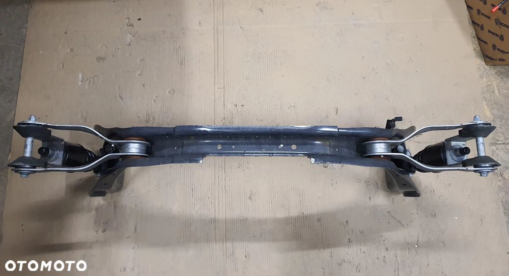 Zawieszenie kabiny tylnej Mercedes Actros MP4 A9603100061, A9613103355, A944341001 - 4