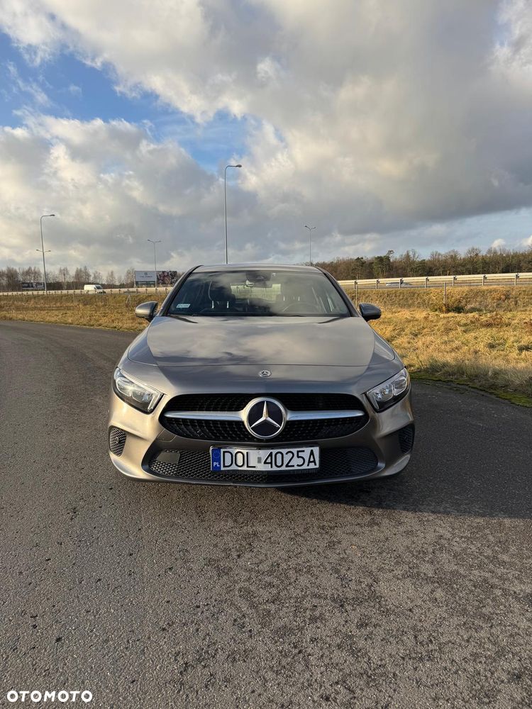 Mercedes-Benz Klasa A 180 d AMG Line 7G-DCT - 6
