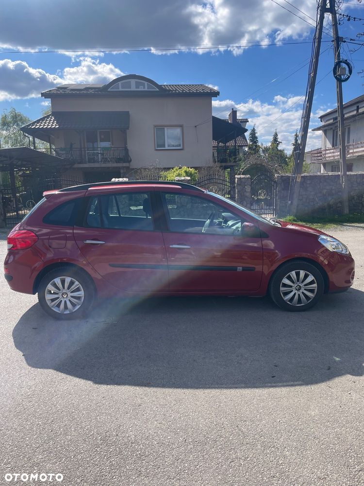 Renault Clio - 7