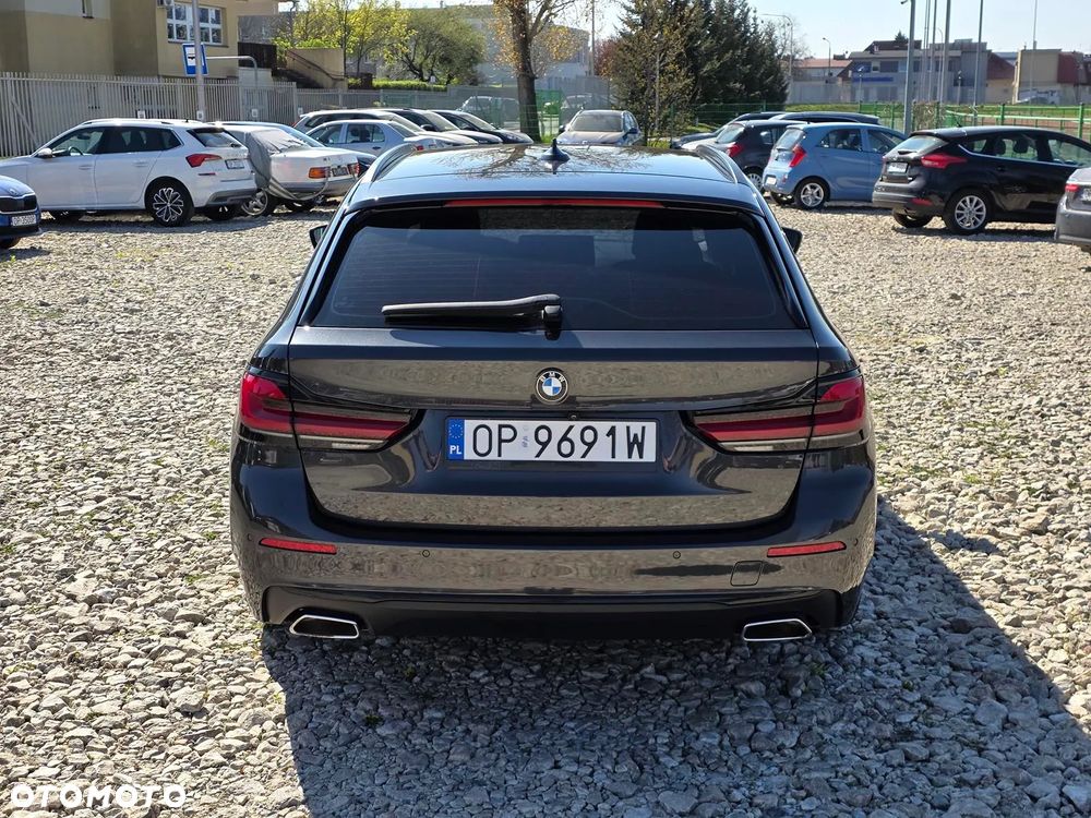 BMW Seria 5 520d xDrive - 8