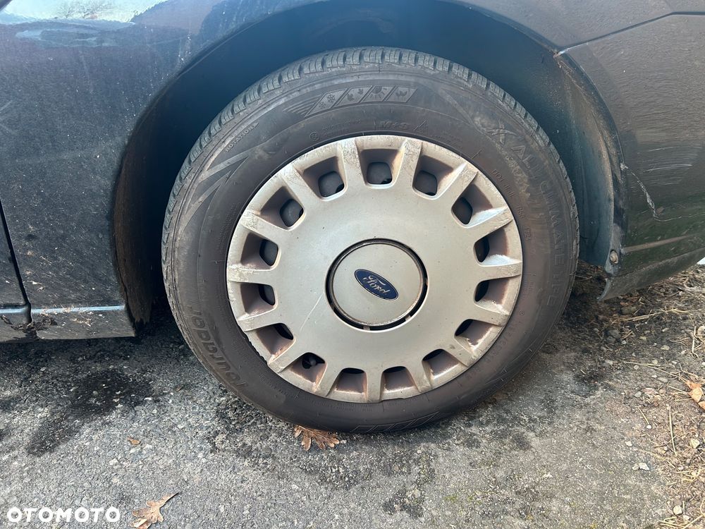 Ford Focus - 10