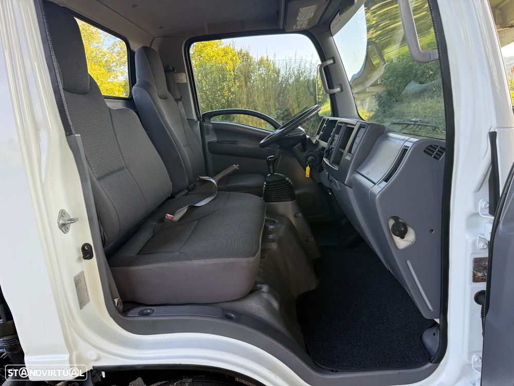 Isuzu NLR 3.0 35.150 Ch. Curto - 16