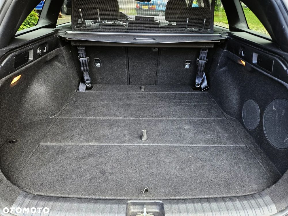 Kia Ceed 1.6 CRDi mHEV Business Line DCT - 14
