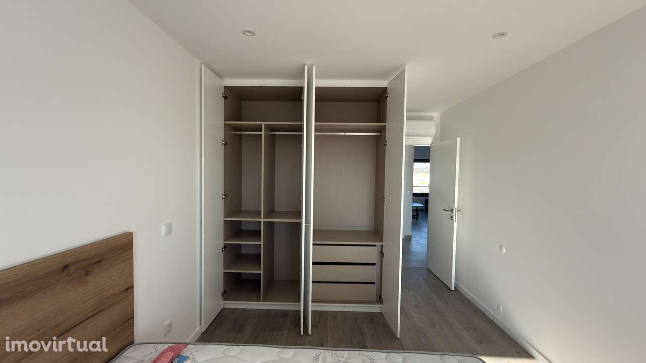 Apartamento T3 NOVO - Nazaré - Grande imagem: 2/28