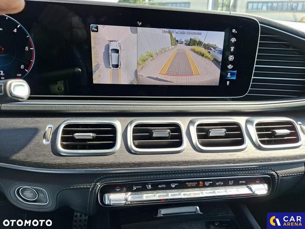 Mercedes-Benz GLE - 26