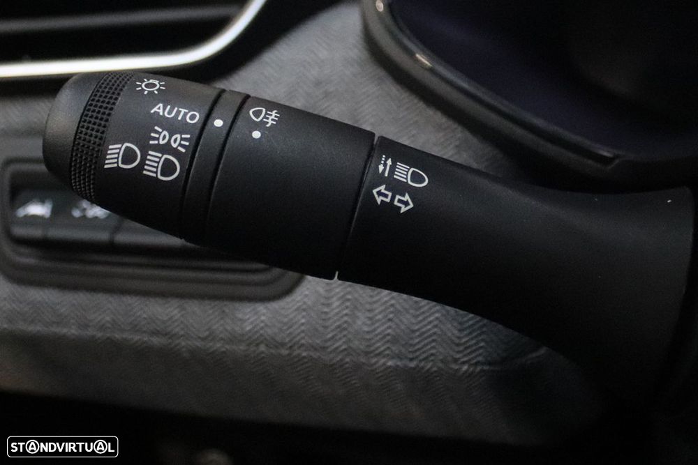 Renault Clio 1.0 TCe Techno Bi-Fuel - 17