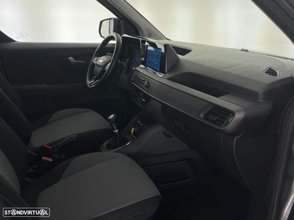 Ford Tourneo Courier 1.0 EcoBoost Titanium - 21