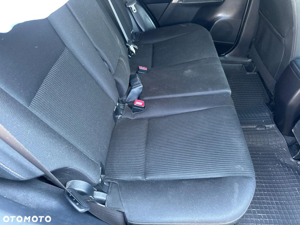 Toyota RAV4 2.0 Active 4x4 - 32
