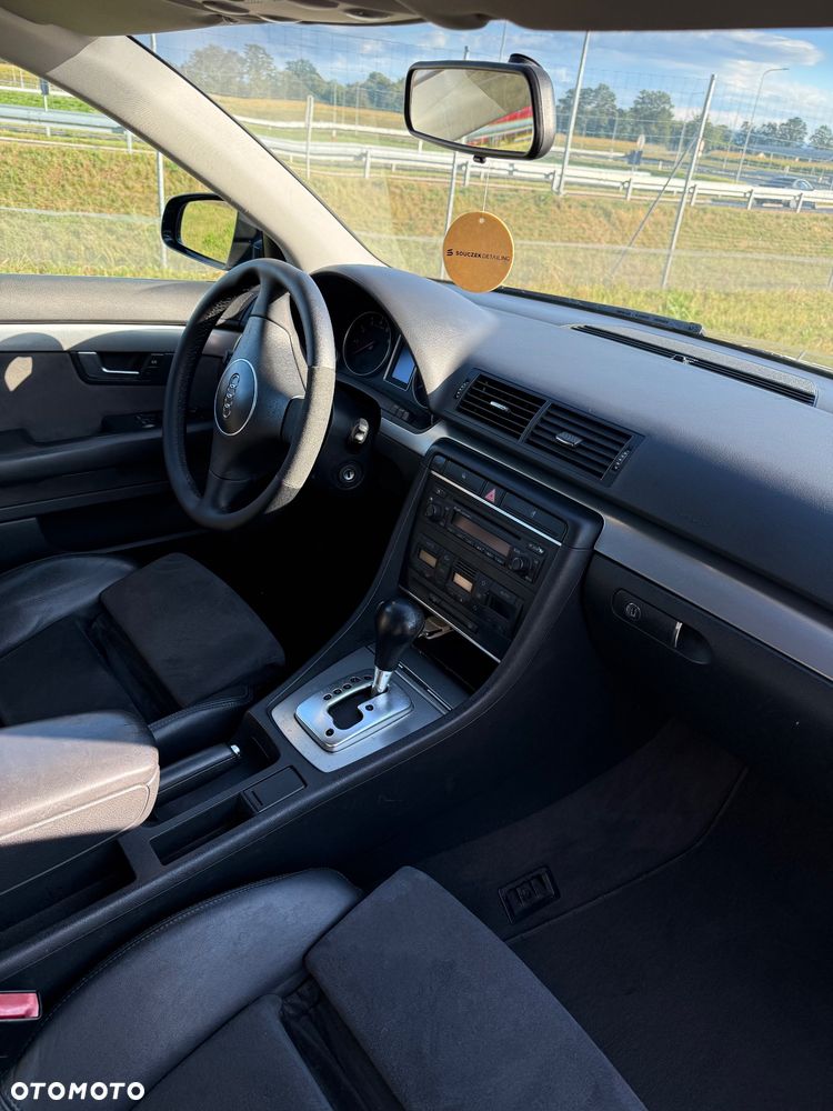 Audi A4 Avant 1.8 T multitronic - 9