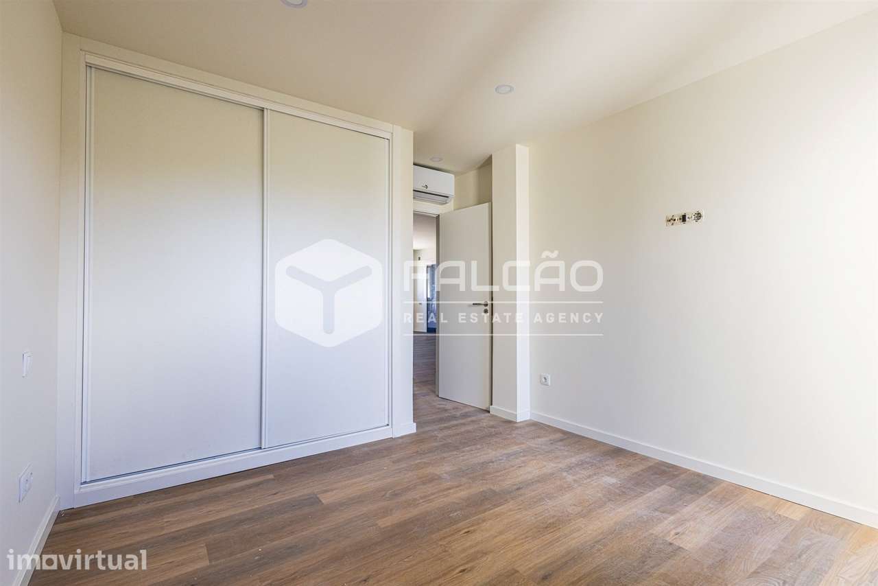 Apartamento T3 Venda em Santarém (Marvila), Santa Iria da Ribeira de S - Grande imagem: 4/50