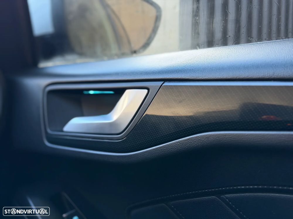 Ford Focus 1.0 EcoBoost MHEV ST-Line X Aut. - 19