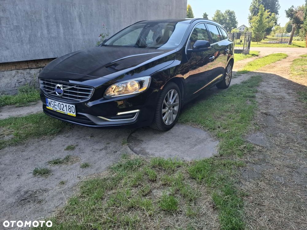 Volvo V60 D2 Summum - 8