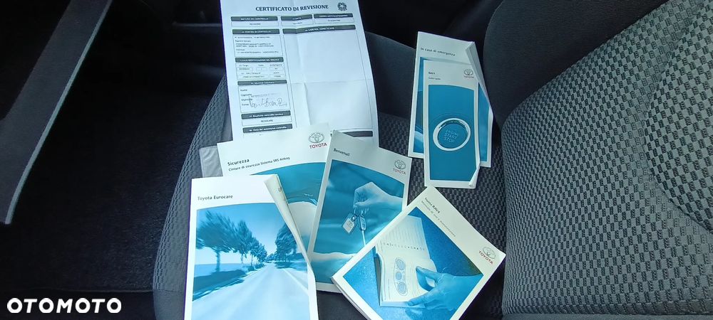 Toyota RAV4 2.0 4x4 Automatik Sol - 27