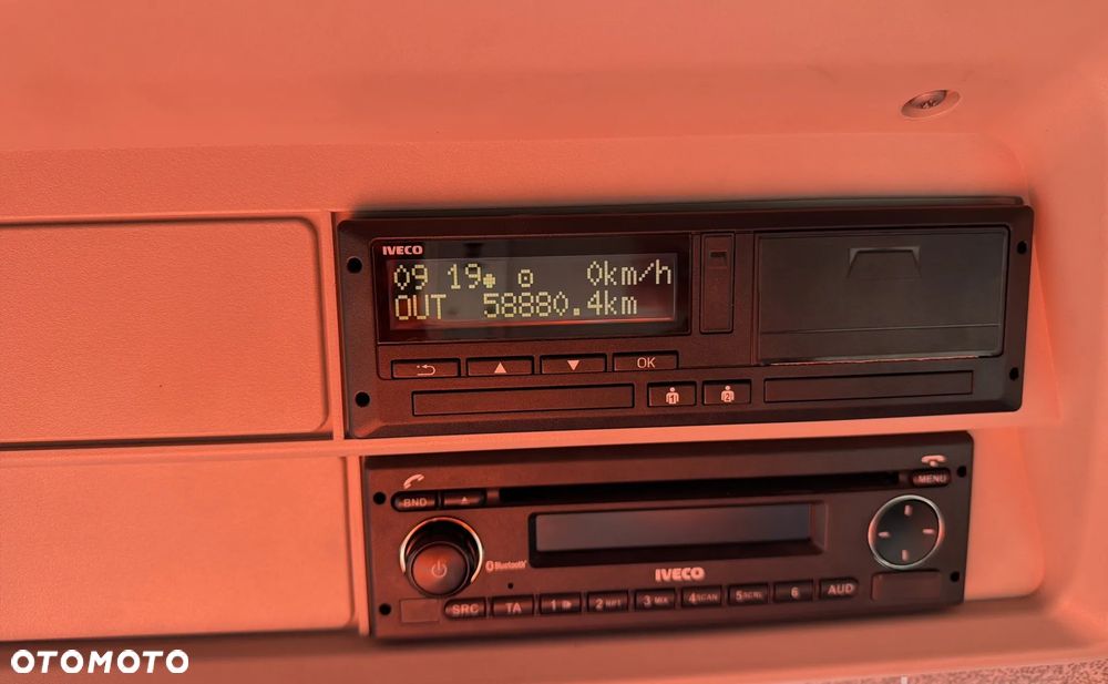 Iveco Stralis 360 6x2 / 50 tys. km / Hakowiec Marell AL20 S55 / oś skrętna - 3