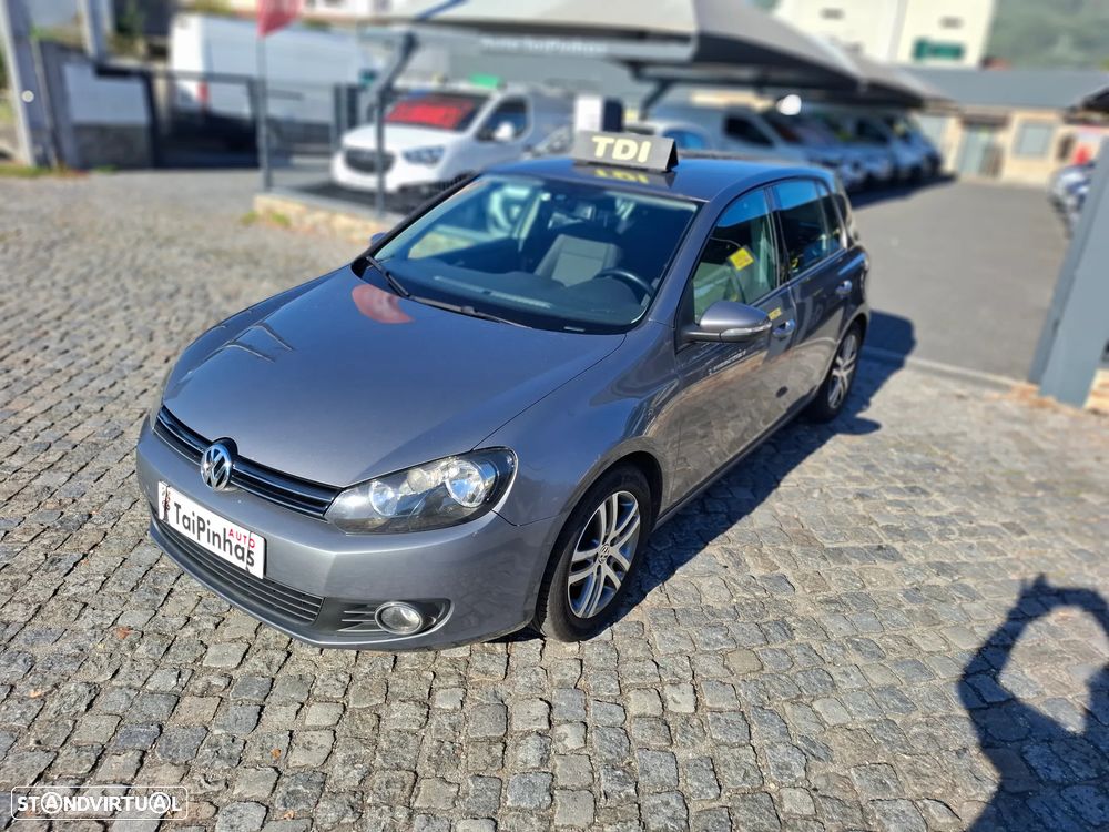 VW Golf 2.0 TDi Confortline - 8