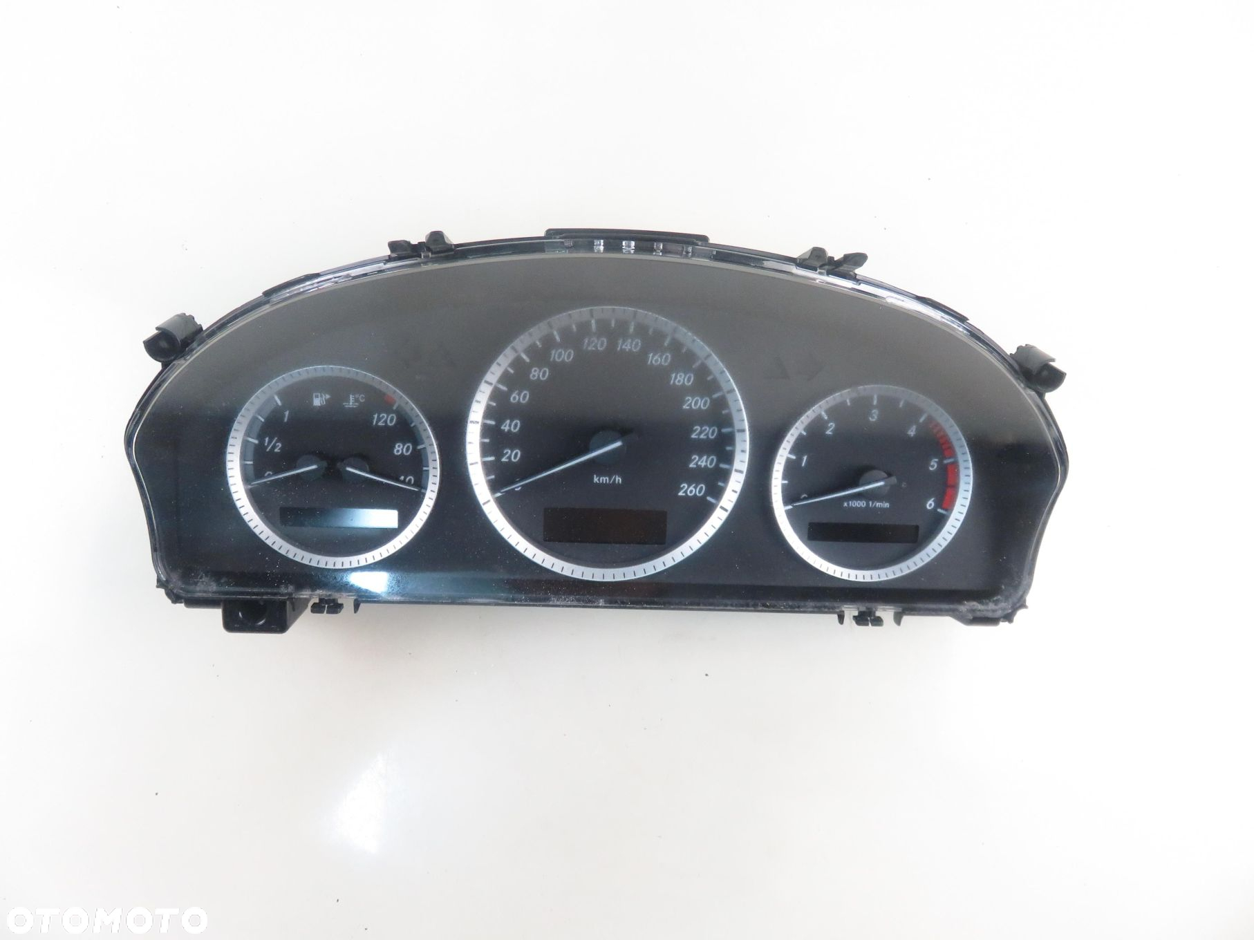 LICZNIK MERCEDES S204 200 CDI 2049001705 2049014000 2049022602 - 10