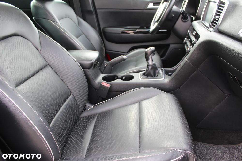 Kia Sportage 1.7 CRDI XL 2WD - 8