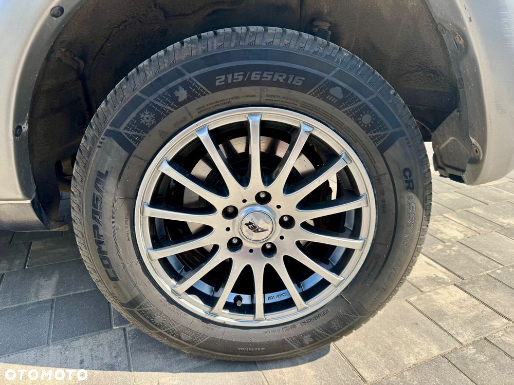 Toyota RAV4 4x4 - 11
